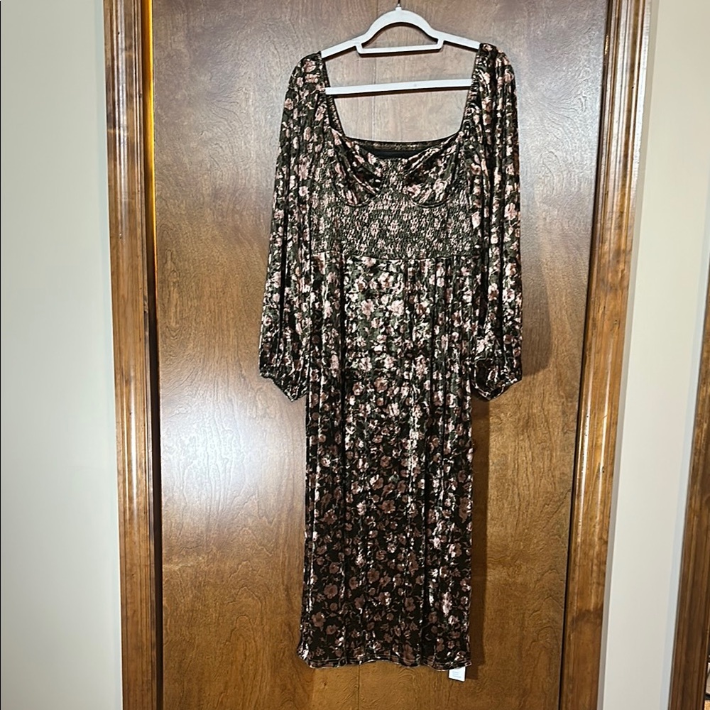 Cupshe Sequin Embellished Black and Silver Cocktail Dress